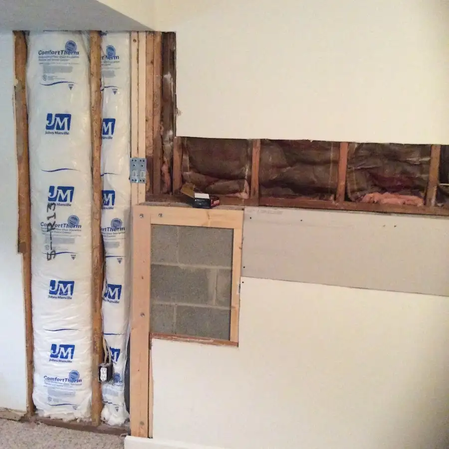 Wall insulation replacement during Structural Drying in Ste. Genevieve